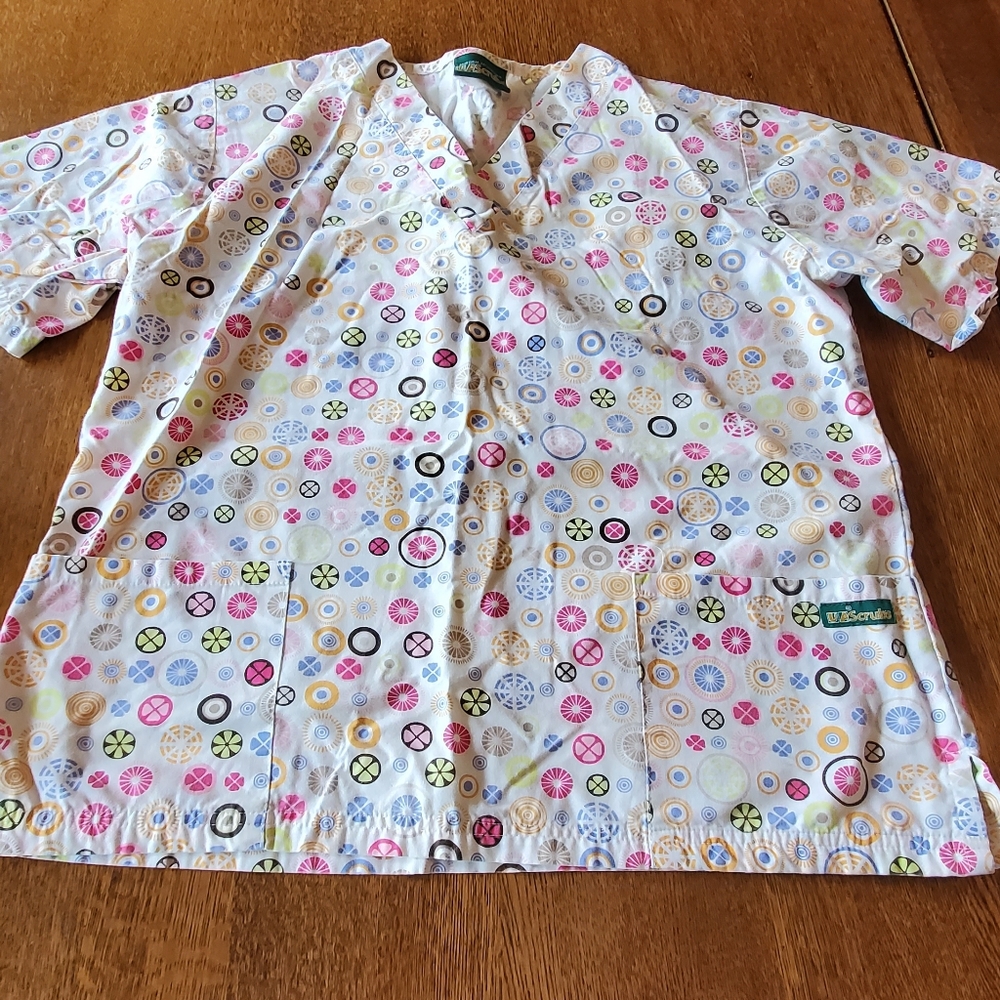 Scrub top